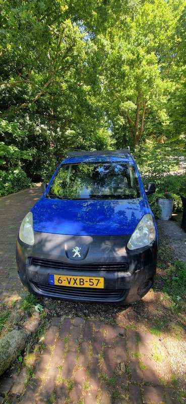 Blauw Gebruikt 2012 Peugeot Partner MPV | € 3.850 (Eerlijke prijs) - Afbeelding 1/4