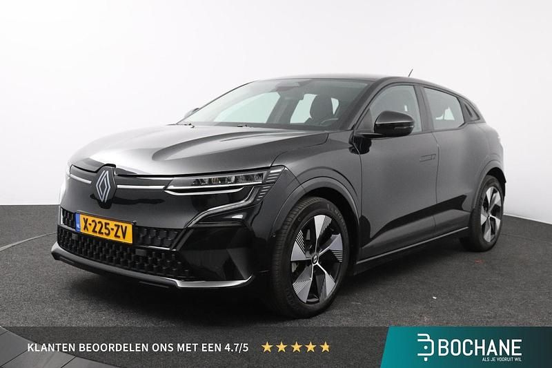 Zwart Gebruikt 2024 Renault Mégane Evolution Hatchback | € 27.800 (Goede deal) - Afbeelding 1/4