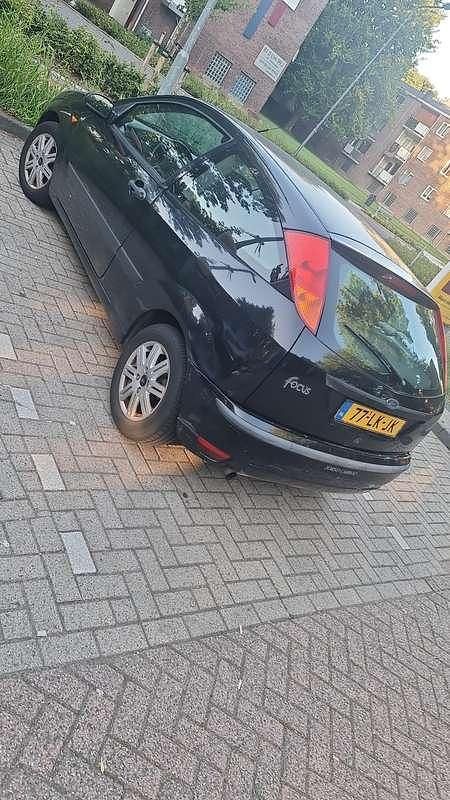 Occasion Ford Focus 101 PK (74 kW) 2003 Sedan