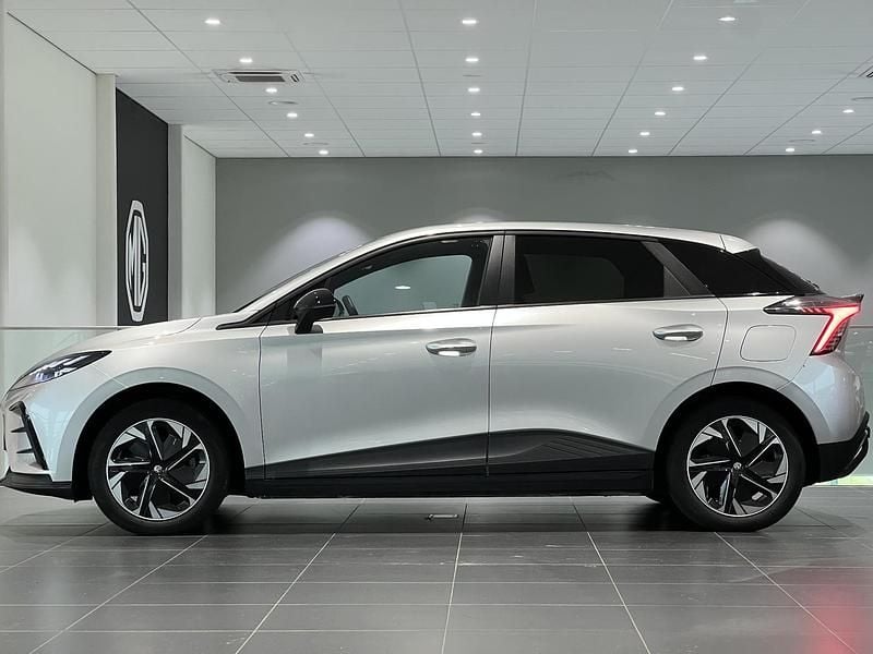 Occasion MG MG4 EV Comfort 150 kW (204 PK) 2023 Grijs Hatchback