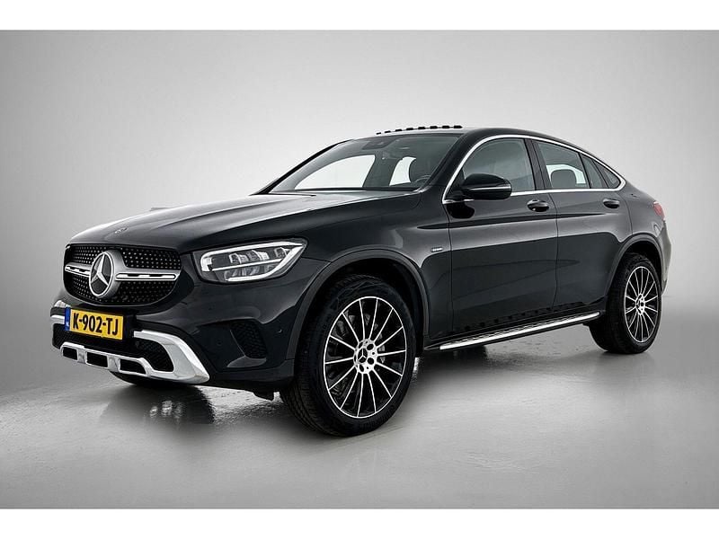 Zwart Gebruikt 2020 Mercedes GLC300 Premium Coupé | € 38.995 (Iets duurder) - Afbeelding 1/3