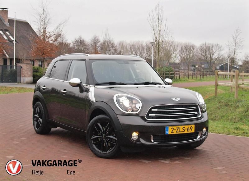 Grijs Gebruikt 2015 Mini One Countryman SUV | € 9.990 (Eerlijke prijs) - Afbeelding 1/4