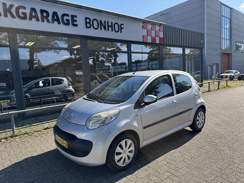 Grijs Gebruikt 2008 Citroën C1 Hatchback | € 1.650 (Eerlijke prijs) - Afbeelding 1/4