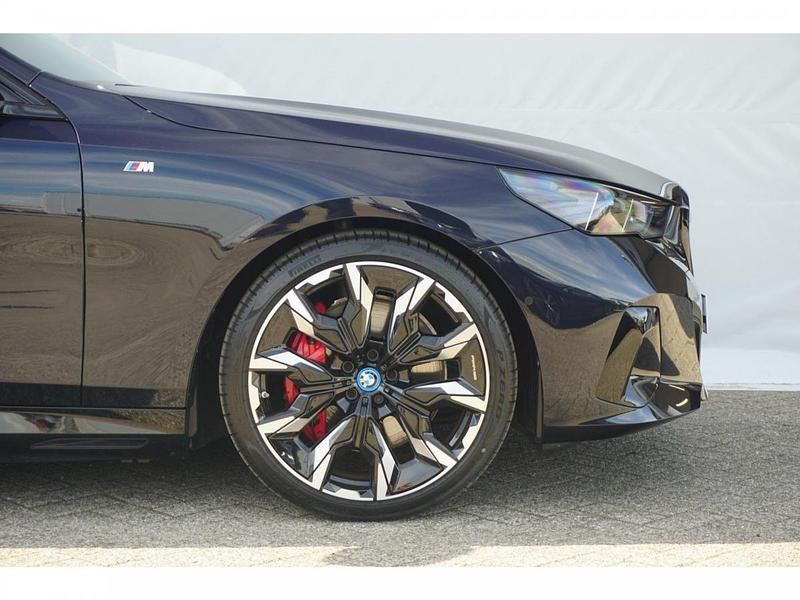 Occasion BMW i5 Comfort Edition 442 kW (601 PK) 2024 M carbonschwarz metallic (416) (zwart metallic) Sedan