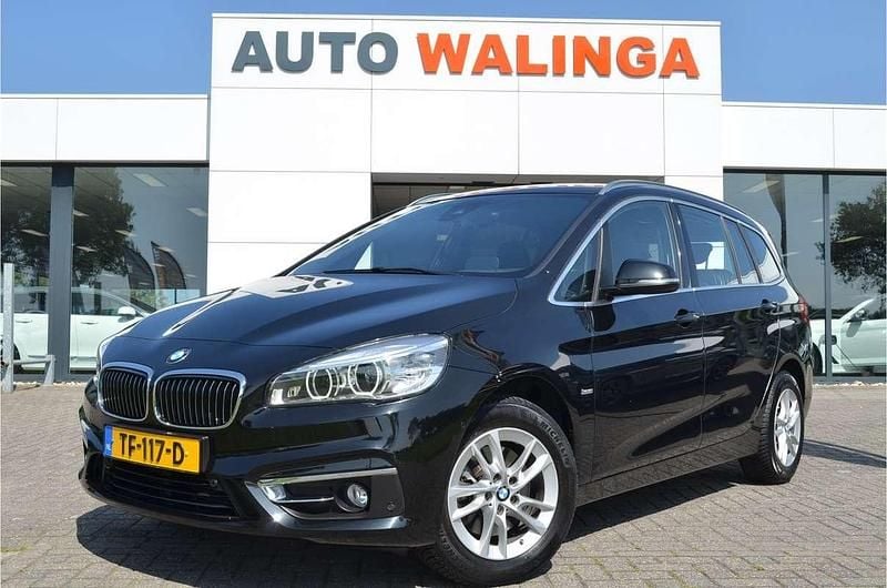 Zwart Occasion 2018 BMW 218 Gran Tourer Executive MPV | € 17.900 (Eerlijke prijs) - Afbeelding 1/4