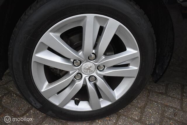 Occasion Peugeot 308 SW 120 PK (88 kW) 2015 Zwart Stationwagen