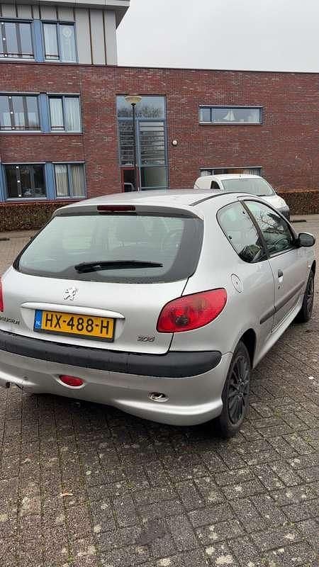 Occasion Peugeot 206 75 PK (55 kW) 2006 Grijs Hatchback