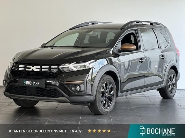 Noir nacré (676) Gebruikt 2024 Dacia Jogger Extreme MPV | € 27.600 (Eerlijke prijs) - Afbeelding 1/4