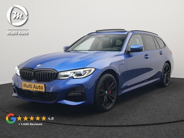 Blauw Gebruikt 2021 BMW 330 M Sport Stationwagen | € 37.440 (Duur) - Afbeelding 1/3