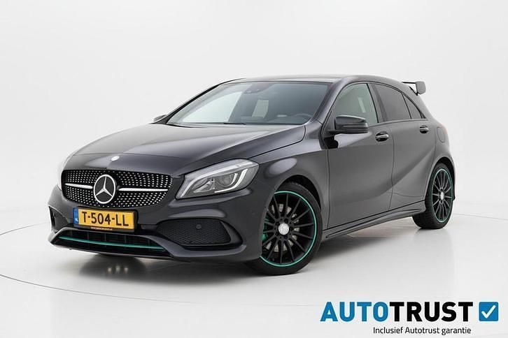 Zwart Occasion 2017 Mercedes A220 Motorsport Edition Hatchback | € 19.990 - Afbeelding 1/4