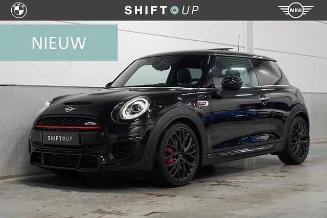 Zwart Occasion 2019 Mini John Cooper Works Hatchback | € 26.940 (Eerlijke prijs) - Afbeelding 1/3