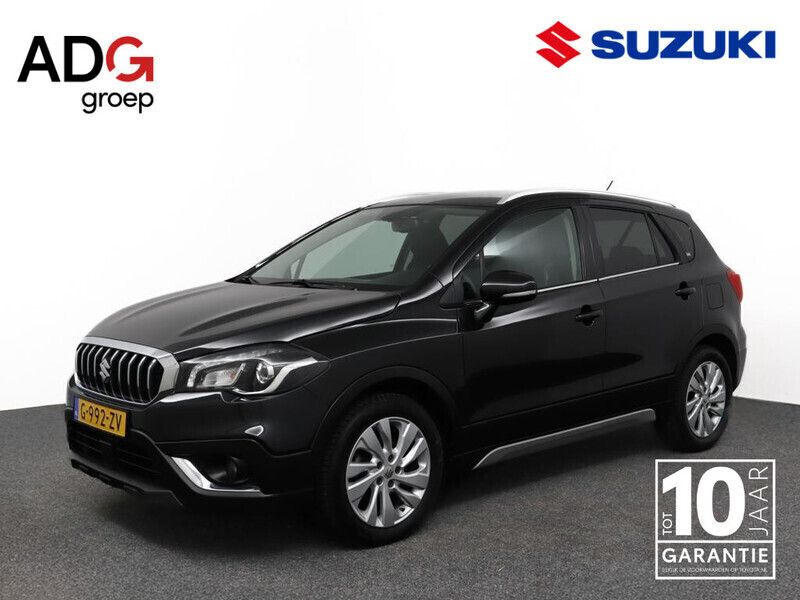 Zwart Gebruikt 2020 Suzuki SX4 S-Cross SUV | € 16.400 (Eerlijke prijs) - Afbeelding 1/4
