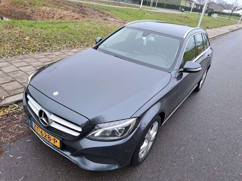 Grijs Gebruikt 2014 Mercedes C200 Prestige Stationwagen | € 15.750 (Eerlijke prijs) - Afbeelding 1/3