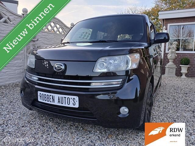 Zwart (metallic) Gebruikt 2007 Daihatsu Materia MPV | € 3.950 (Eerlijke prijs) - Afbeelding 1/4