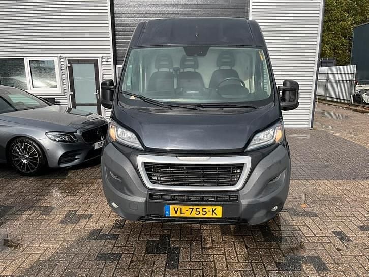 Gebruikt 2015 Peugeot Boxer Van | € 8.750 (Goede deal) - Afbeelding 1/4