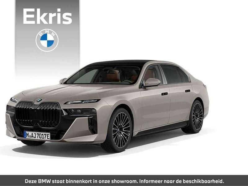 Grijs Nieuw 2025 BMW i7 Executive Sedan | € 187.668 - Afbeelding 1/4