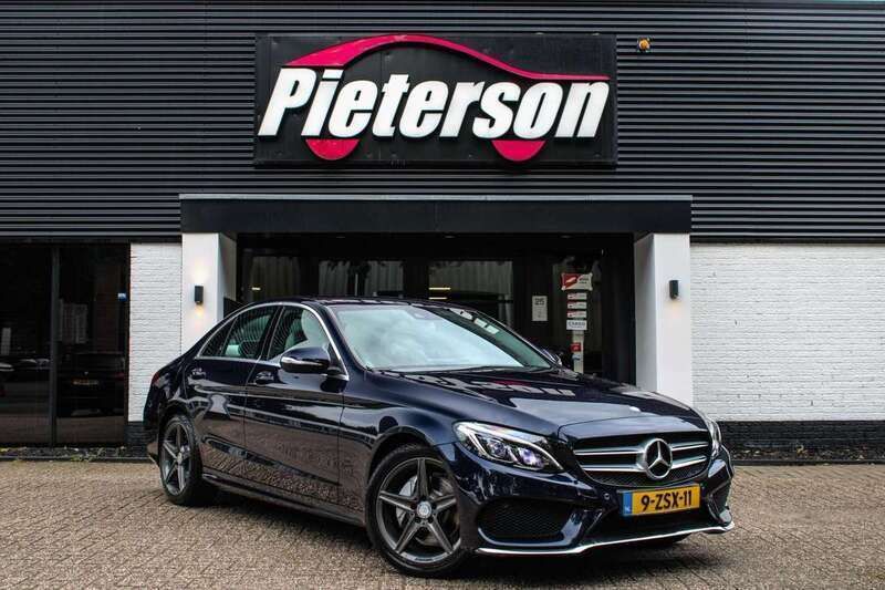 Blauw Gebruikt 2015 Mercedes C180 AMG Sedan | € 15.899 (Goede deal) - Afbeelding 1/4