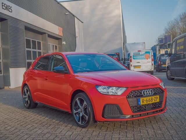 Occasion Audi A1 Sportback Advanced 95 PK (69 kW) 2023 Rood Hatchback