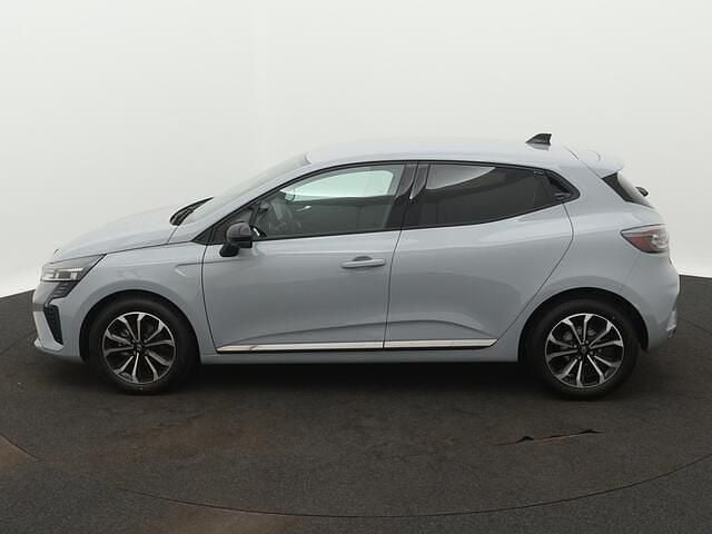 Occasion Renault Clio V Techno 91 PK (66 kW) 2025 Grijs, metallic lak Hatchback