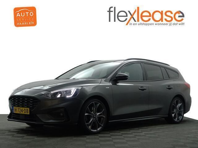 Grijs Gebruikt 2020 Ford Focus Business Edition Stationwagen | € 16.900 (Duur) - Afbeelding 1/4