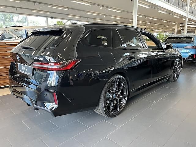 Occasion BMW 550e M Sport 2024 Zwart Stationwagen