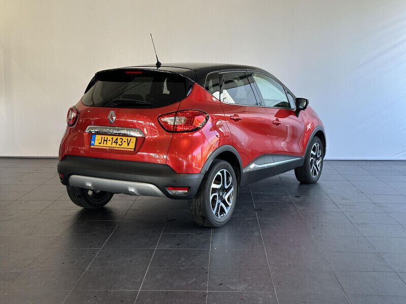 Rood Gebruikt 2016 Renault Captur XMOD SUV | € 10.745 (Eerlijke prijs) - Afbeelding 1/3