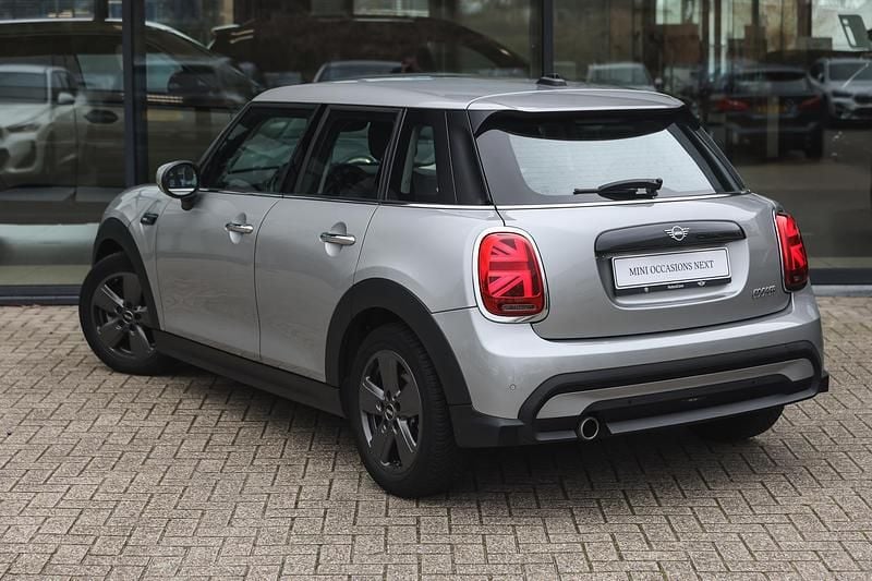 Occasion Mini Cooper Classic 136 PK (100 kW) 2023 Zilver Hatchback