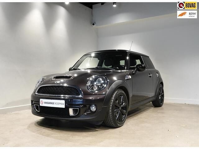 Zwart Gebruikt 2013 Mini Cooper S Hatchback | € 10.995 (Iets duurder) - Afbeelding 1/4
