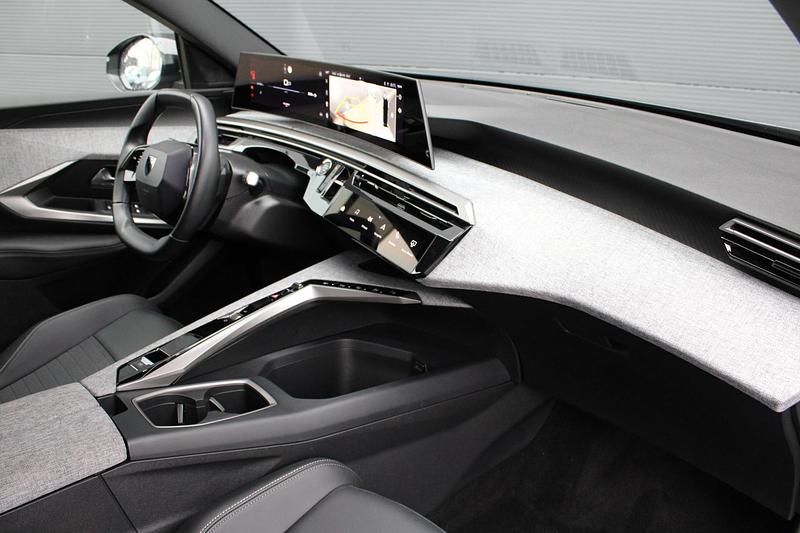 Occasion Peugeot 5008 Allure 2025 Grijs SUV