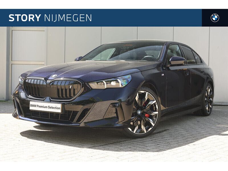 Zwart Gebruikt 2024 BMW i5 M Sport Sedan | € 64.950 (Duur) - Afbeelding 1/4