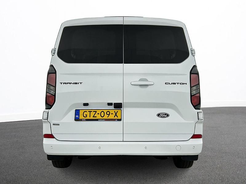 Occasion Ford Transit Custom Limited 268 PK (197 kW) 2025 Wit MPV