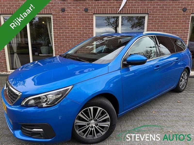 Blauw Gebruikt 2020 Peugeot 308 SW Allure Stationwagen | € 9.899 (Goede deal) - Afbeelding 1/4