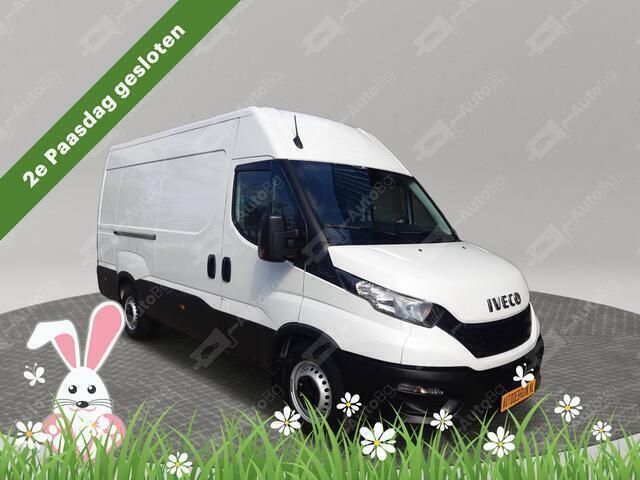 Wit Gebruikt 2022 Iveco Daily Van | € 23.990 (Goede deal) - Afbeelding 1/4