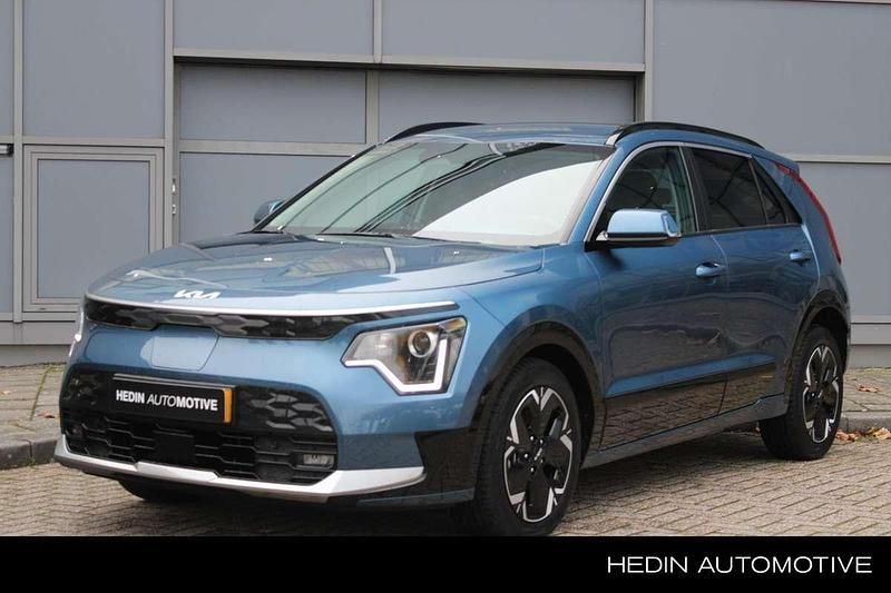 Blauw Gebruikt 2024 Kia e-Niro SUV | € 32.745 (Eerlijke prijs) - Afbeelding 1/4