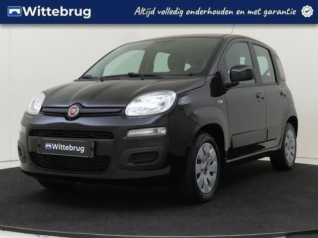 Zwart Gebruikt 2017 Fiat Panda Hatchback | € 9.425 (Eerlijke prijs) - Afbeelding 1/2
