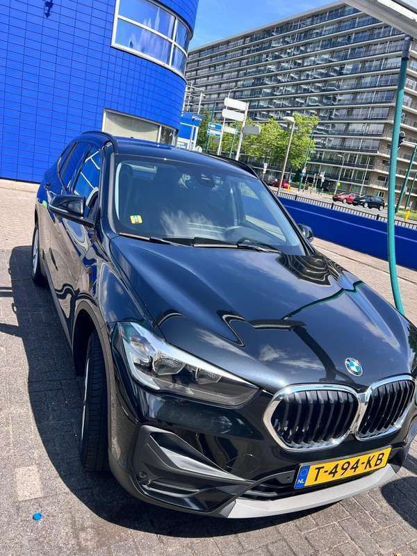 Zwart Gebruikt 2019 BMW X1 SUV | € 23.999 (Iets duurder) - Afbeelding 1/4