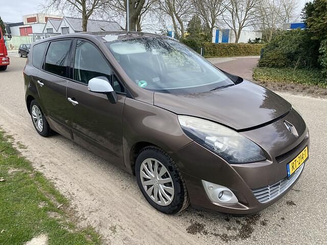 Occasion Renault Grand Scénic III Bose Edition 131 PK (96 kW) 2011 Bruin MPV