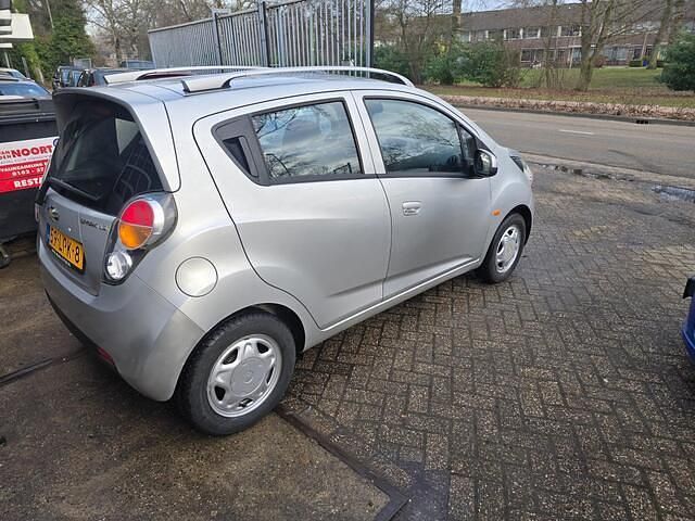 Occasion Chevrolet Spark LT 68 PK (50 kW) 2010 Grijs (metallic) Hatchback