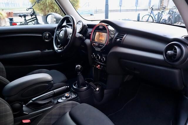 Occasion Mini Cooper 102 PK (75 kW) 2015 Grijs Hatchback