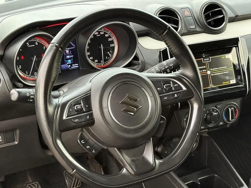 Occasion Suzuki Swift 83 PK (61 kW) 2021 Grijs Hatchback