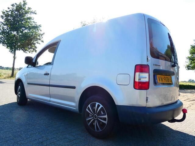 Occasion VW Caddy 102 PK (75 kW) 2008 Grijs MPV