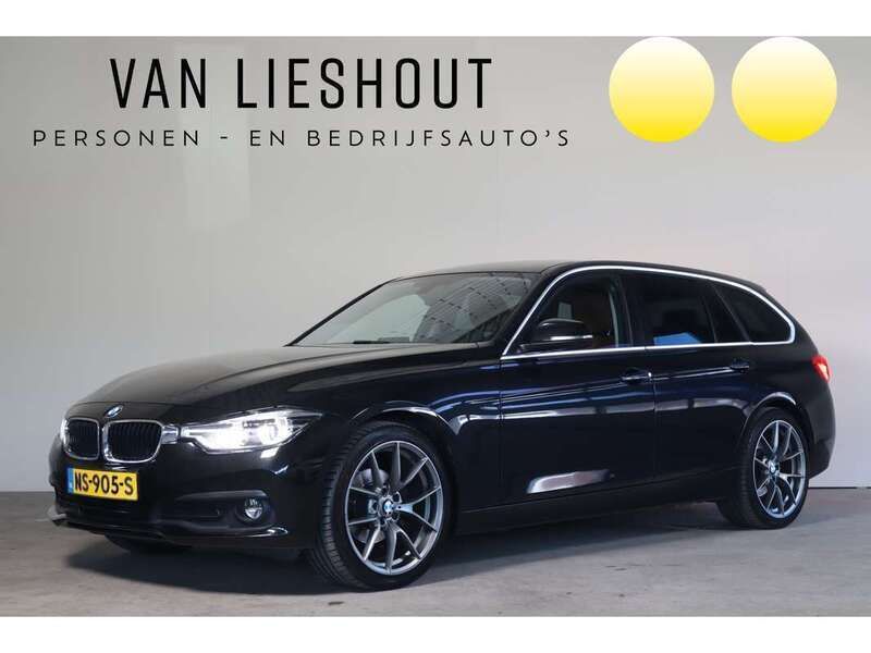 Zwart Gebruikt 2017 BMW 318 Executive Stationwagen | € 14.900 (Eerlijke prijs) - Afbeelding 1/4