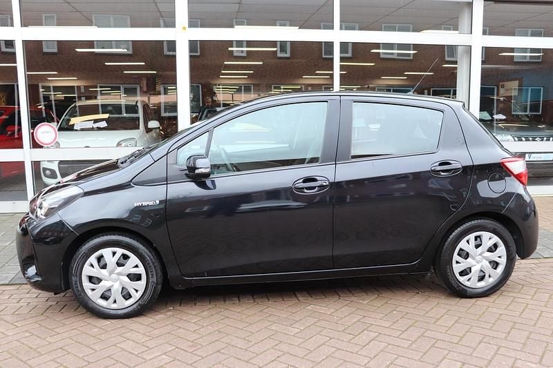 Occasion Toyota Yaris Hybrid Active 2018 Zwart (metallic) Hatchback