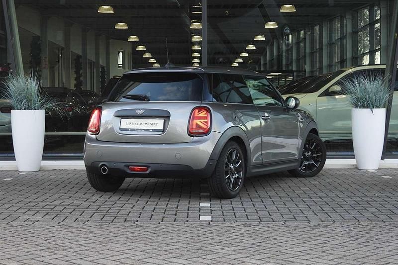 Occasion Mini ONE Comfort 102 PK (75 kW) 2020 Grijs (metallic) Hatchback