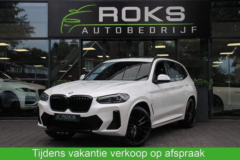 Wit Gebruikt 2022 BMW X3 Executive SUV | € 54.850 (Eerlijke prijs) - Afbeelding 1/4