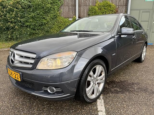 Grijs Gebruikt 2010 Mercedes C220 Business Sedan | € 3.944 (Super prijs) - Afbeelding 1/4