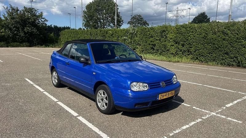 Occasion VW Golf Cabriolet Highline 90 PK (66 kW) 1999 Blauw Cabriolet