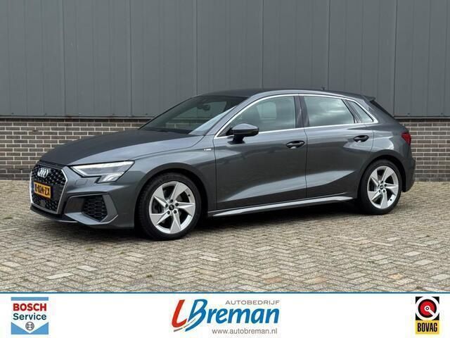 Grijs Gebruikt 2021 Audi A3 Sportback S-Line Hatchback | € 26.990 (Eerlijke prijs) - Afbeelding 1/4