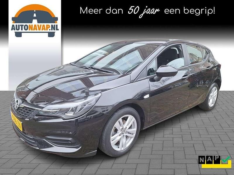 Occasion Opel Astra Edition 112 PK (82 kW) 2020 Zwart Hatchback