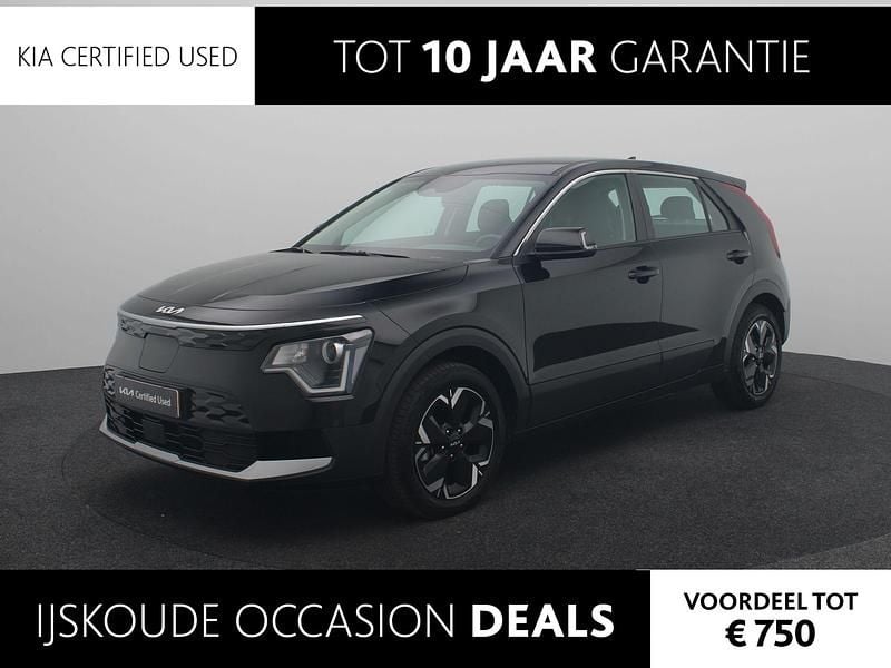 Zwart Occasion 2024 Kia e-Niro Light SUV | € 27.440 (Super prijs) - Afbeelding 1/4